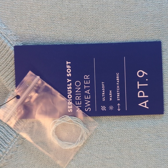 Apt. 9 Blue Merino Wool V-Neck Sweater Men's - Picture 4 of 6